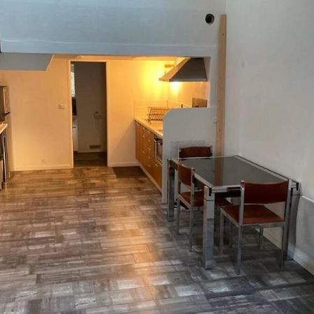 Joli Duplex En Centre Ville De 40M2 Climatise Istres Exterior foto